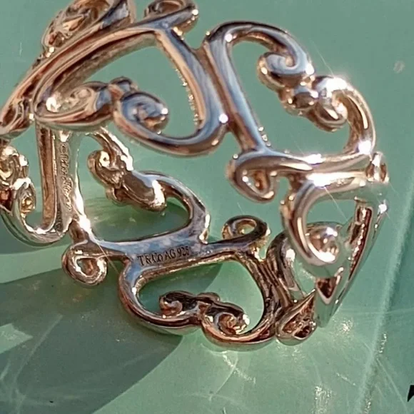 Tiffany & Co Paloma Venezia Goldoni Heart Ring - - Silver Sz8 - Picture 9 of 9